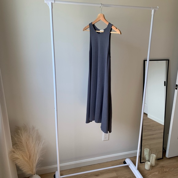 Aritzia - High neck dress - Picture 1 of 3